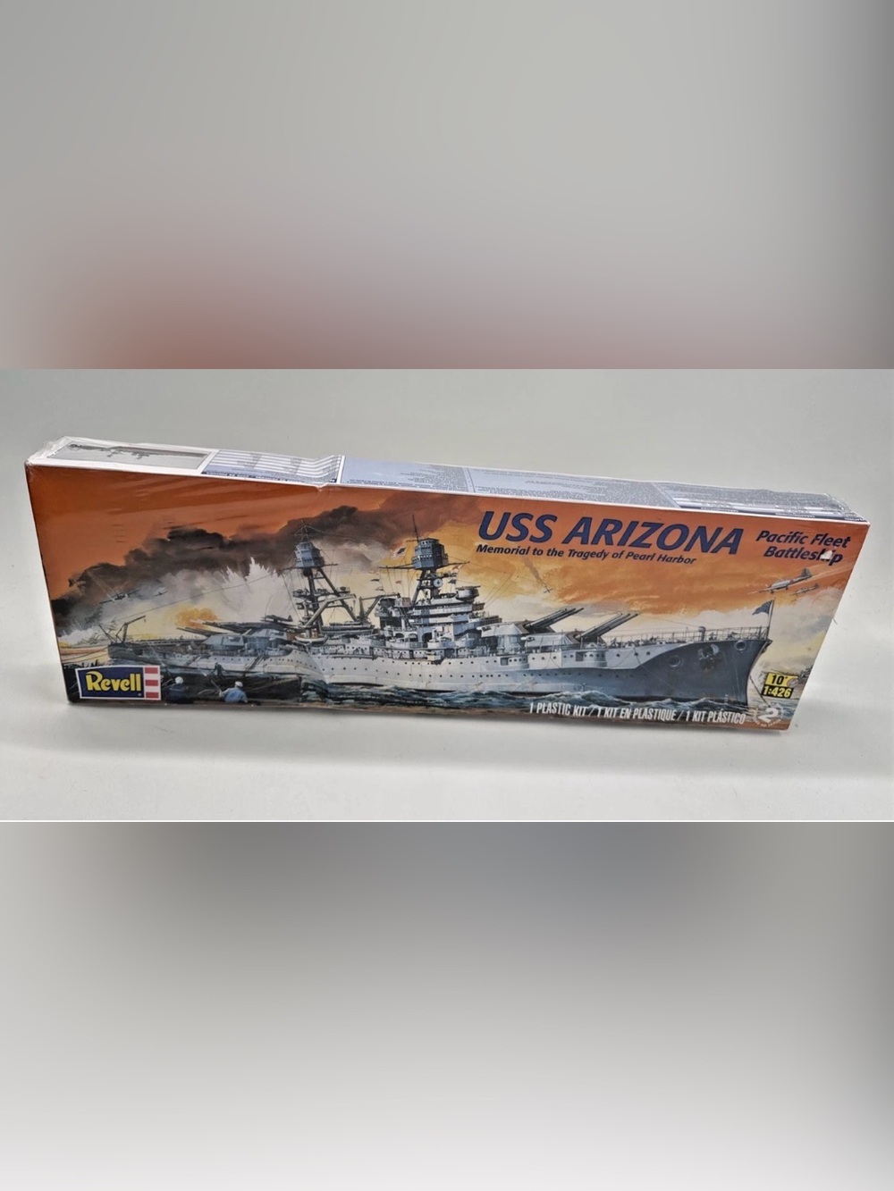 Revell USS Arizona Battleship Memorial Pearl Harbor Model Kit 1:426 Scale NEW